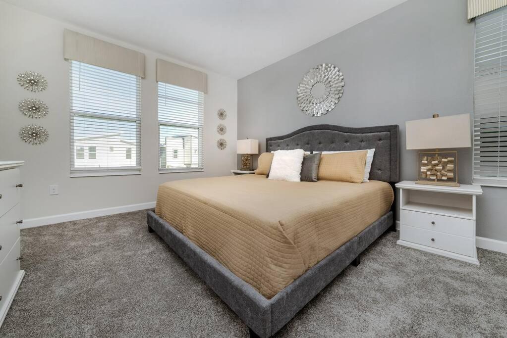 Summer Breeze Gated Style Community Championsgate Holiday home